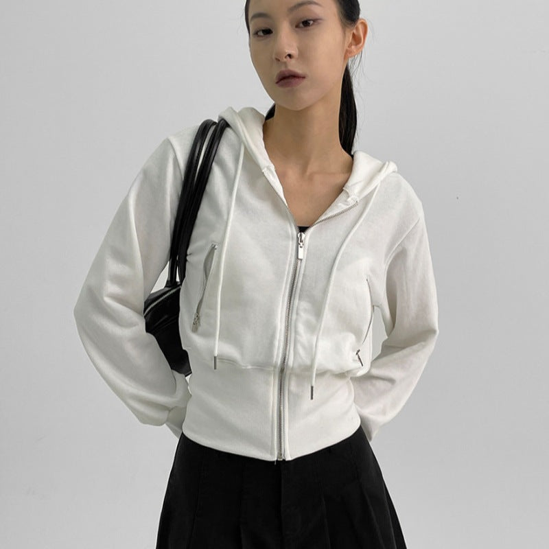 Ladies sporty zip hoodie with a fitted cut Chic & Stil