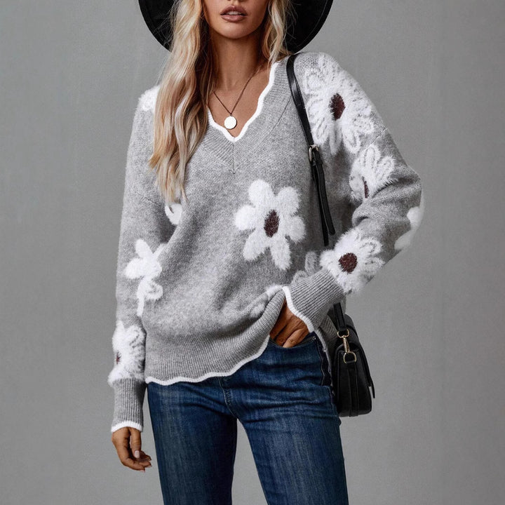 Knit sweater for women with floral design and V neck Lune London