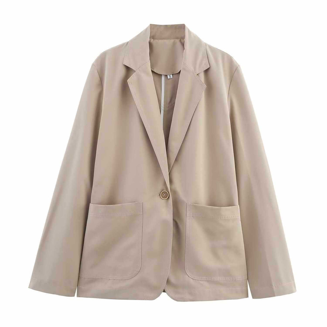 Modern blazer for women with practical pockets Lune London