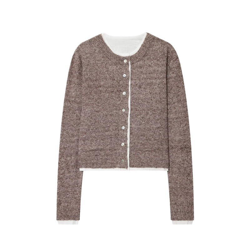 Fashionable knitted jacket for women with a fine knit design and elegant button details Lune London