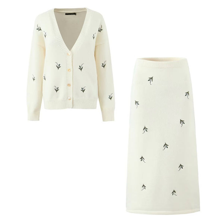 Elegant midi skirt for ladies with embroidered floral design and elastic waistband Lune London