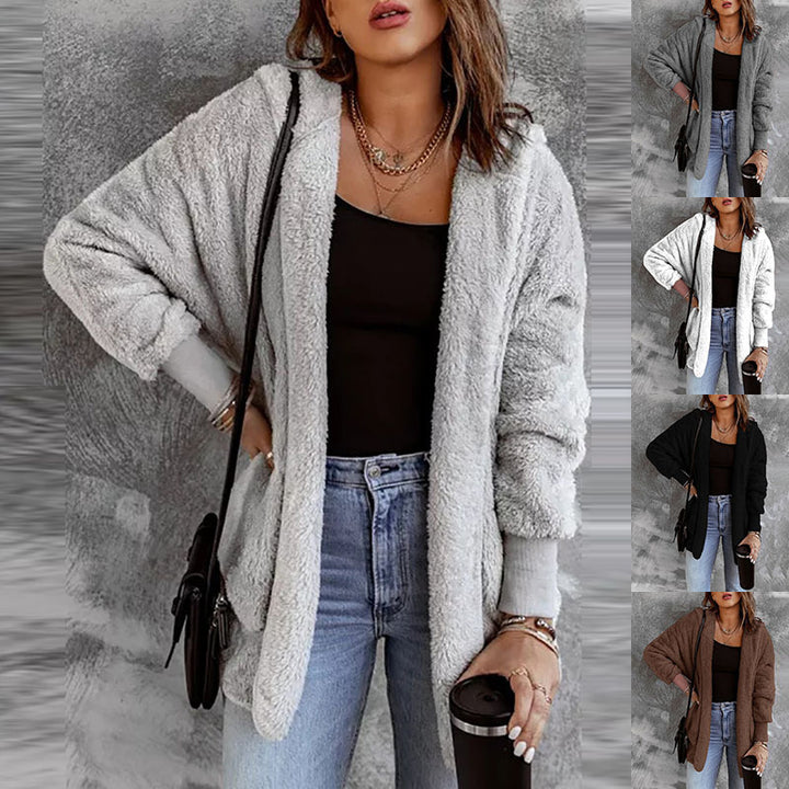 Cardigan surdimensionné pour femmes en matériau doux et coupe décontractée Chic & Stil