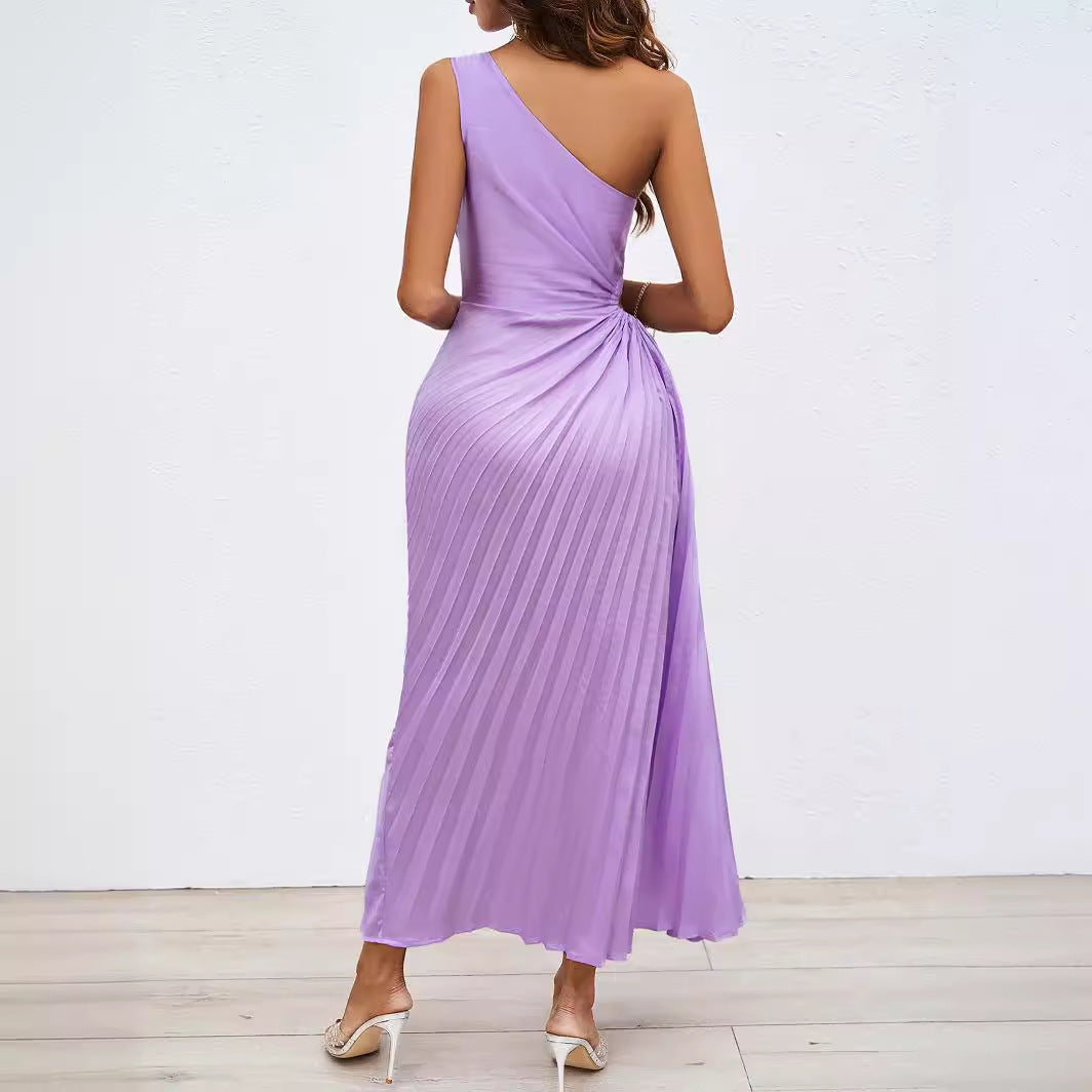 Maxi pleated dress for women with asymmetric strap and elegant cut Chic & Stil