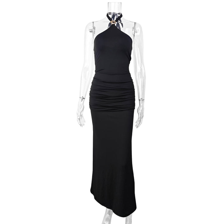 Ladies Elegant Maxi Dress with Spherical Halter Neck and Sophisticated Gathering Lune London