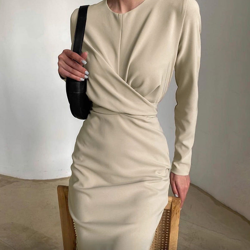 Women Elegant wrap dress with long sleeves and fluid cut Lune London