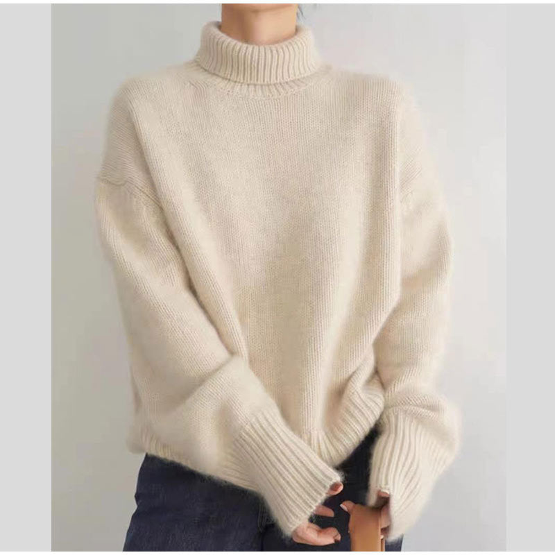 Ladies cozy turtleneck sweater in high quality wool Lune London