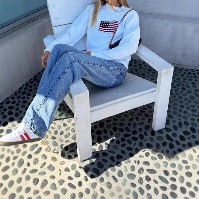 Casual pullover for women with creative flag pattern and soft knit Lune London