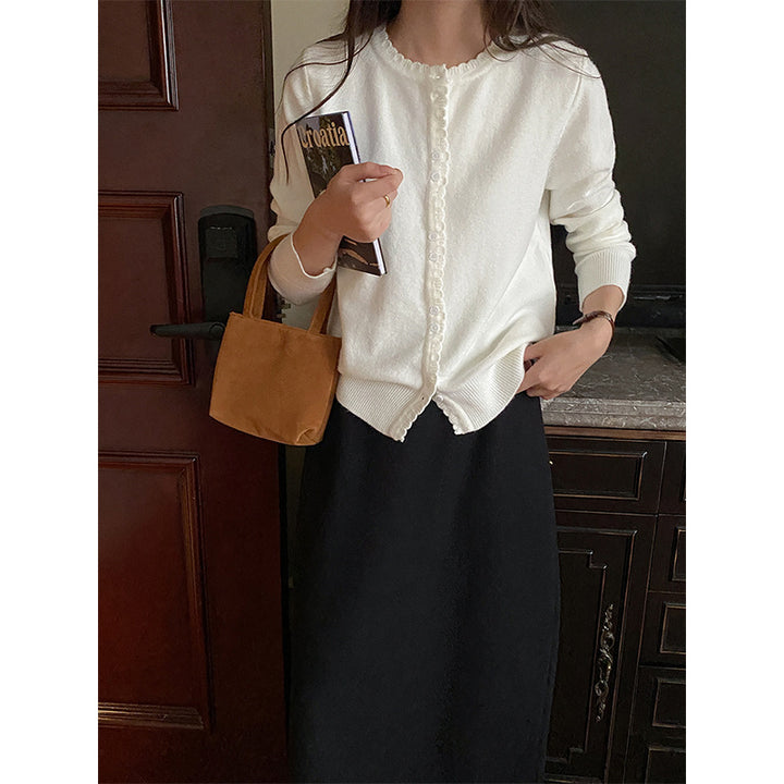 Ladies elegant cardigan with button placket Chic & Stil