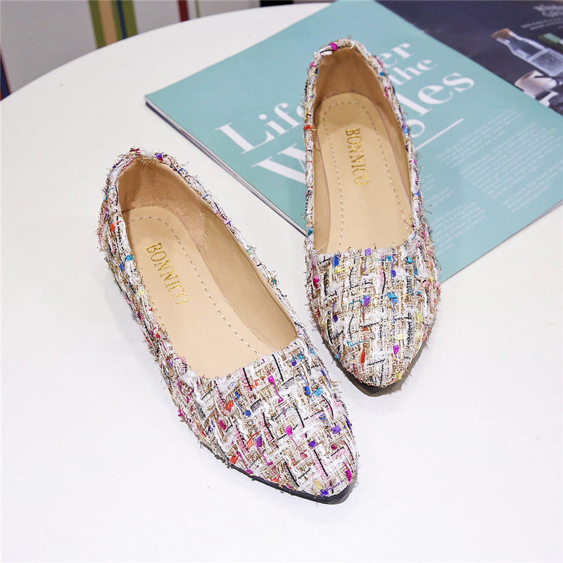Elegant slip-on ballerinas for women with modern woven design Lune London