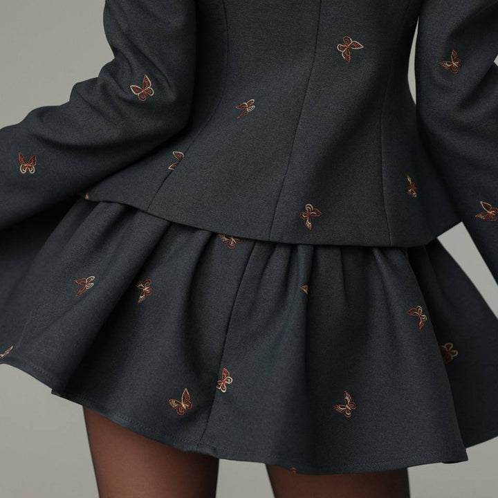 Ladies' jacket with original puff sleeves and decorative buttons Lune London