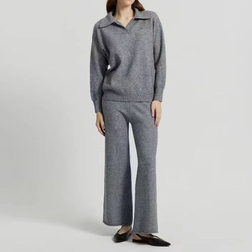 Casual sweater for women with polo collar and fine texture Lune London