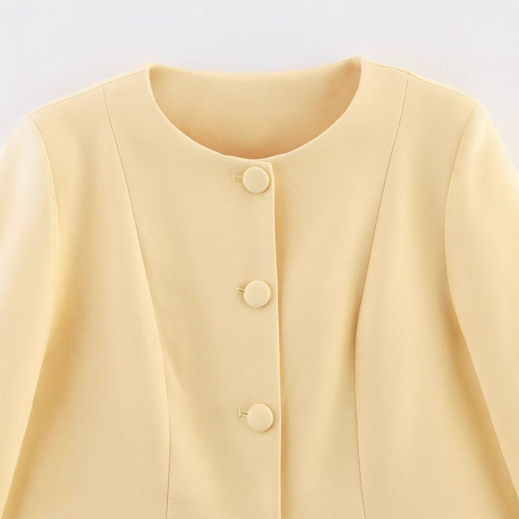 Elegant blazer jacket for ladies with decorative buttons and chic and stylish stitching