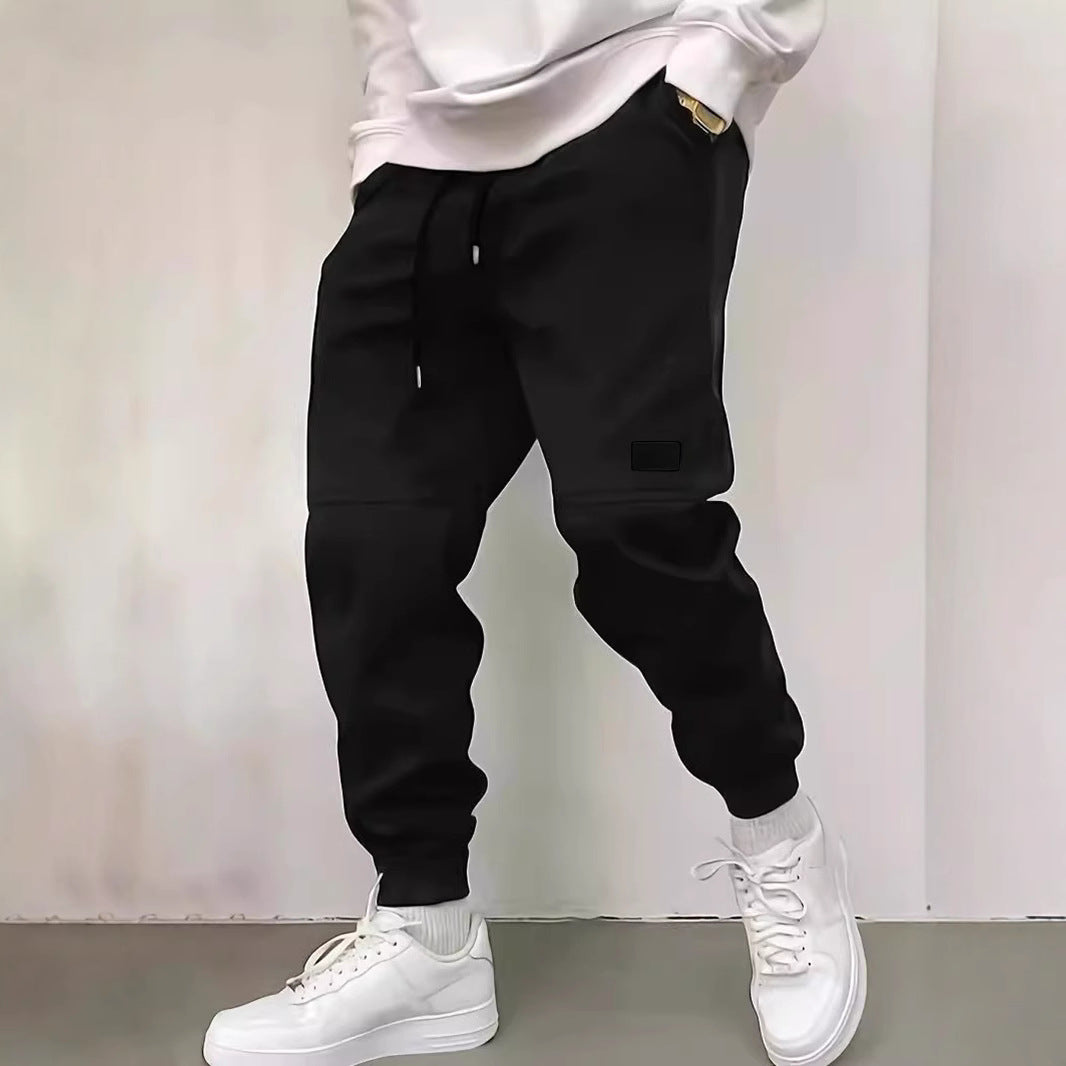 Casual jogger pants for men with elastic waistband and side pockets Lune London