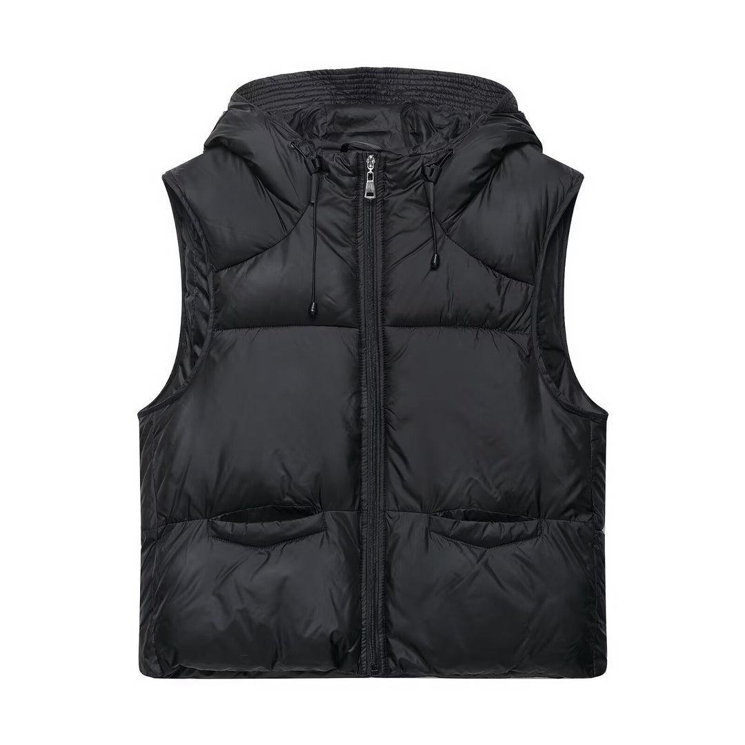 Ladies quilted gilet with hood and large pockets Lune London