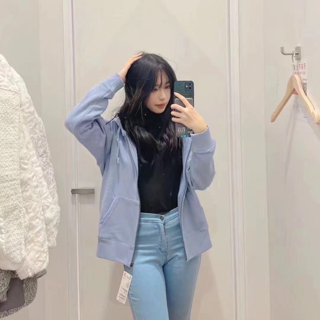 Veste à capuchon décontractée pour femmes avec coupe sportive Chic & Stil