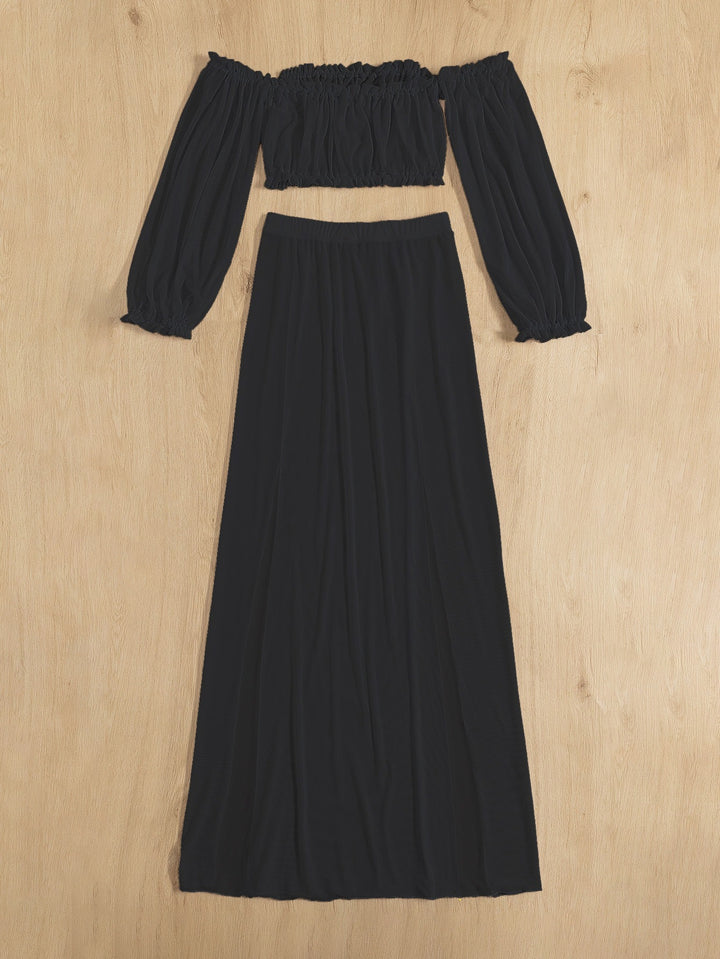 Ladies Elegant Beach Dress with Off-Shoulder Design and Chic Deep Side Slits
