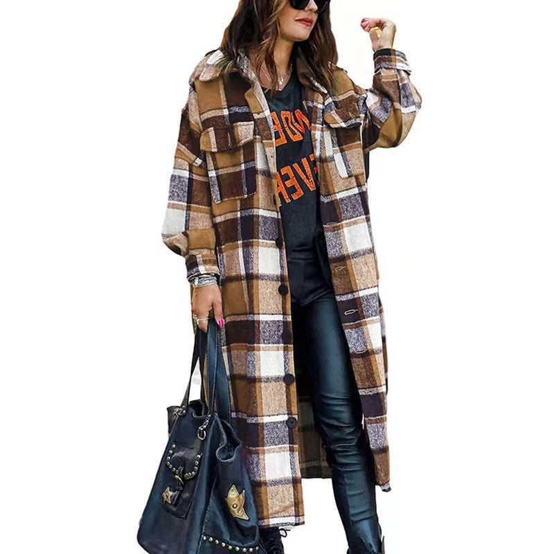 Ladies Long Sleeve Wool Coat with Plaid Pattern and Practical Pockets Lune London