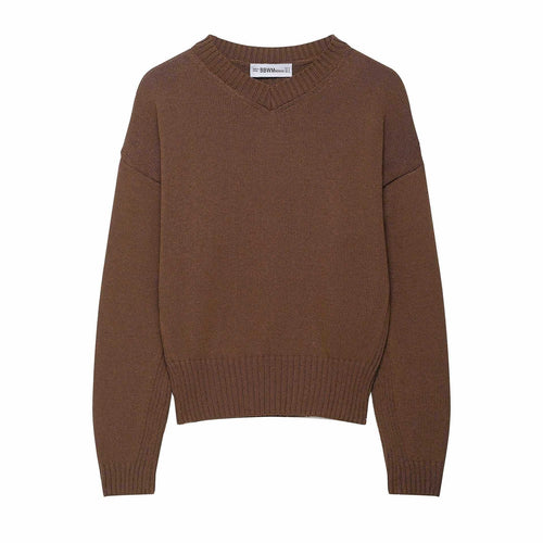 Casual knitted sweater for women with V-neck and wide edges Lune London