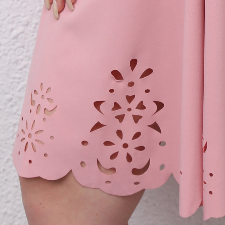 Ladies Elegant Summer A-line Dress with Chic Lace Finish and Style