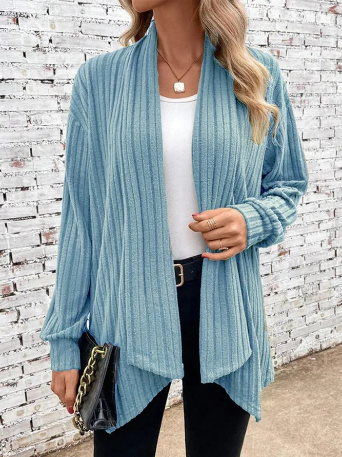 Casual knitted cardigan for women with a marked relief design Lune London