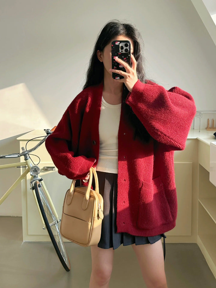 Cardigan Douillet pour Femme avec Grandes Poches et Détails de Boutons Chic & Stil