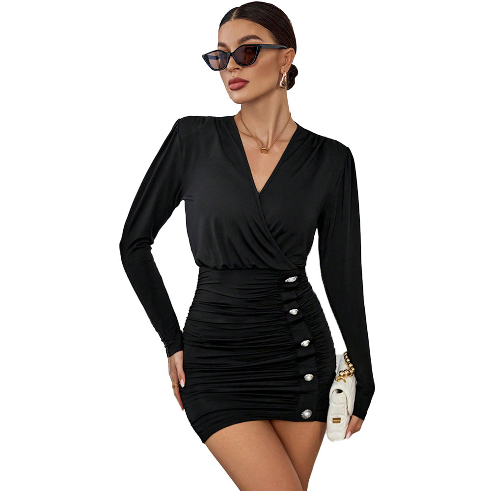 Robe mini femme avec fronces et élégante encolure en V Chic & Stil