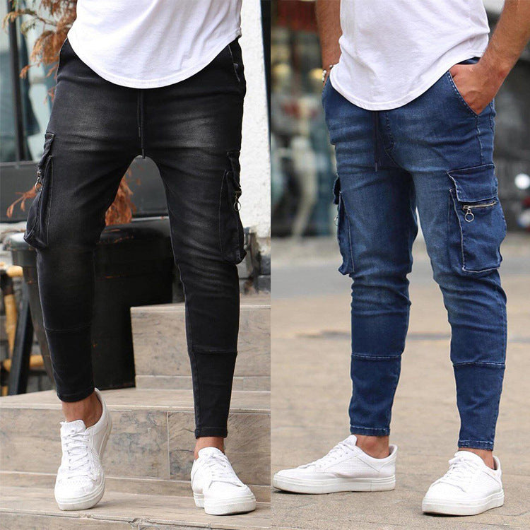 Slim-fit men's cargo jeans with practical side pockets and decorative zippers Lune London