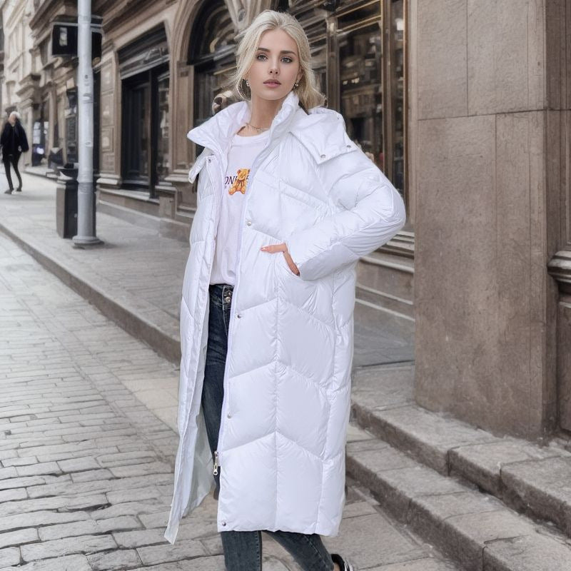 Women's Long Insulated Puffer Jacket with Voluminous Cut and Practical Side Pockets Lune London