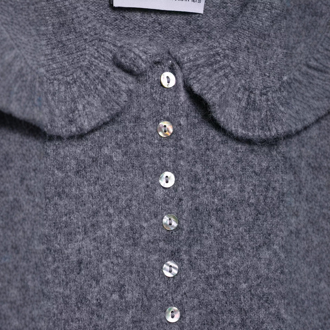 Cardigan féminin espiègle avec volants Chic & Stil
