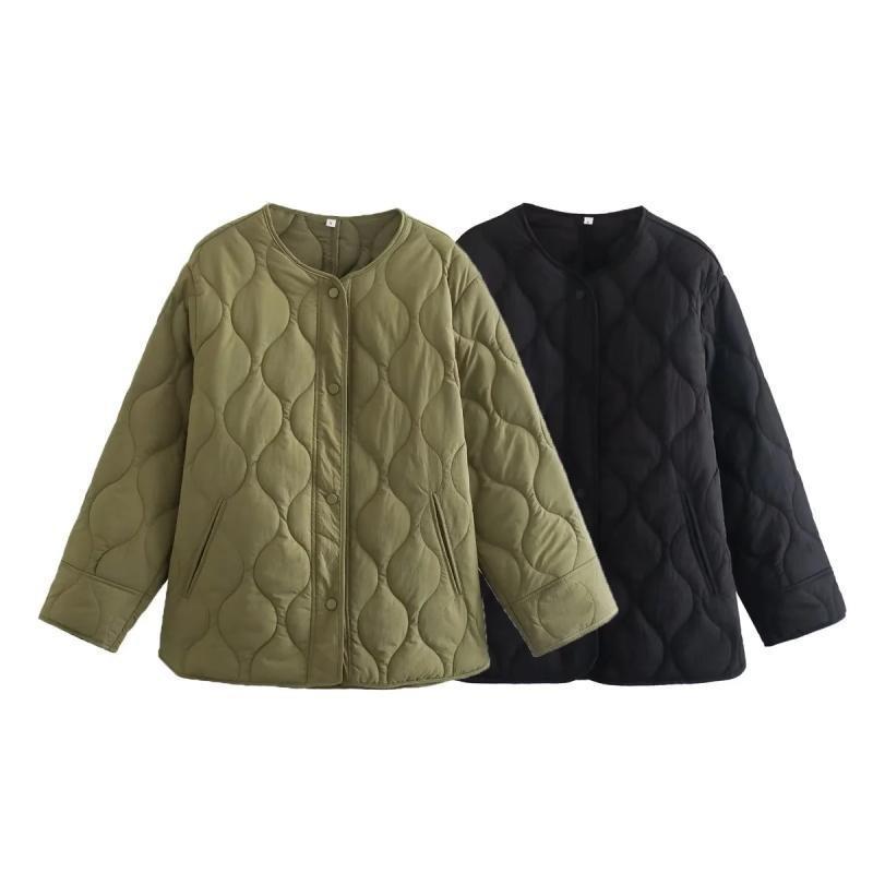 Quilted transition jacket for women with practical button closure and warm inner lining Lune London