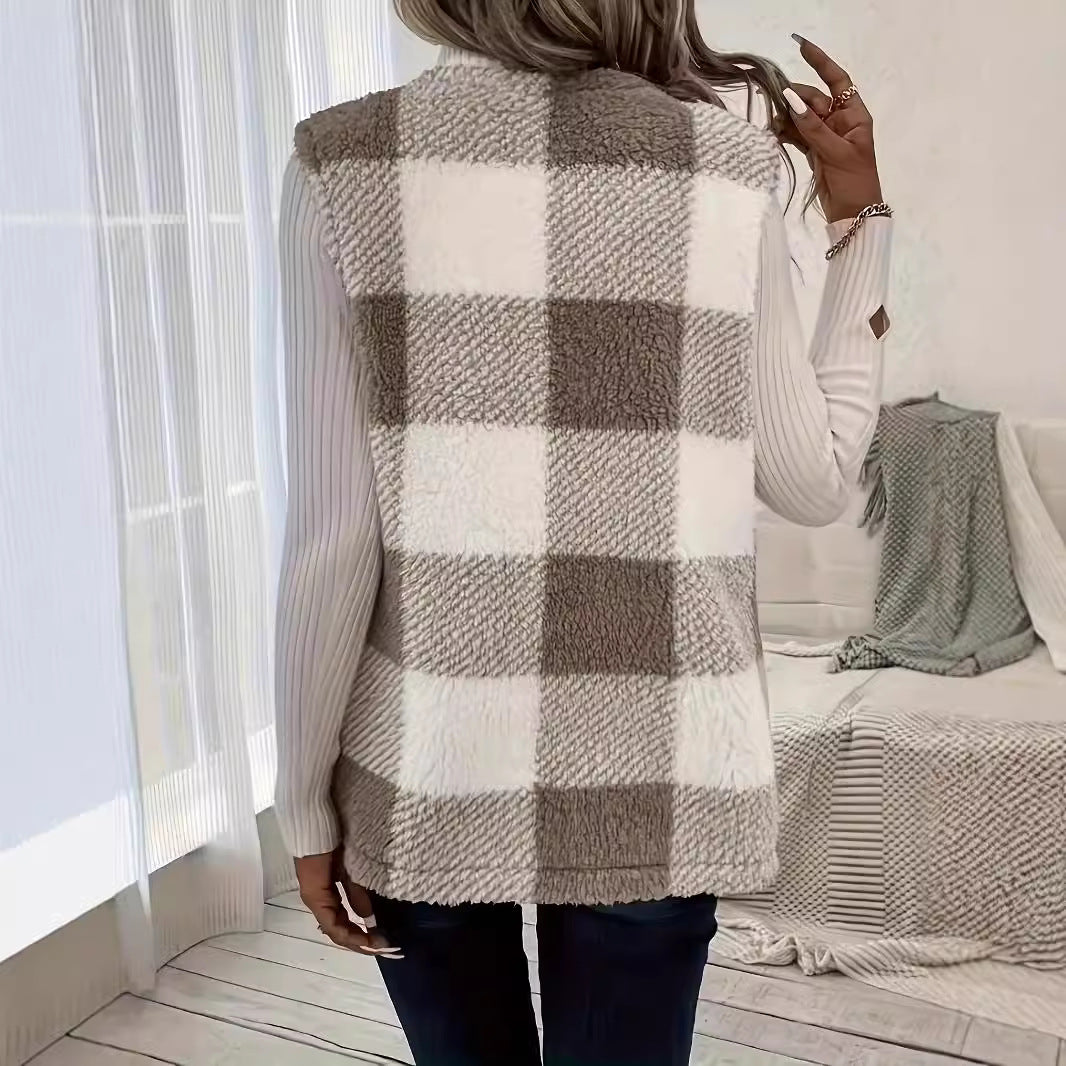 Lune London | Ladies Fluffy Vest with Check Pattern and Pockets