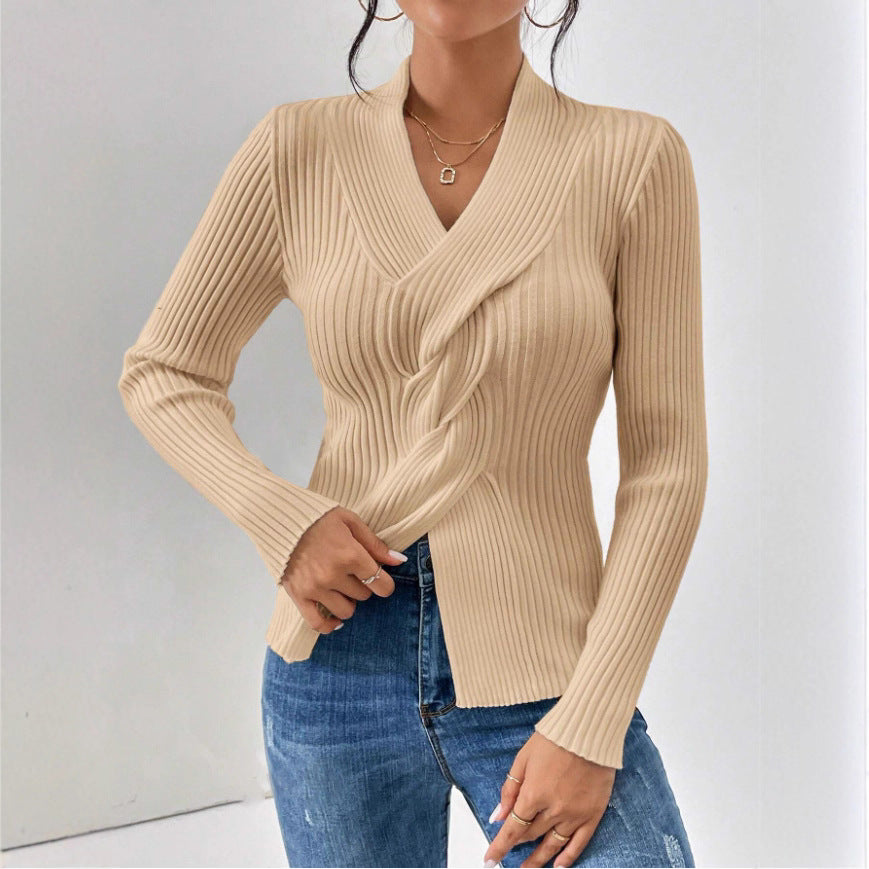 Elegant and fitted women's cardigan with V-neck Lune London