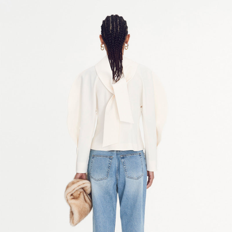 Veste surdimensionnée élégante pour femmes avec col montant et détails modernes Chic & Stil