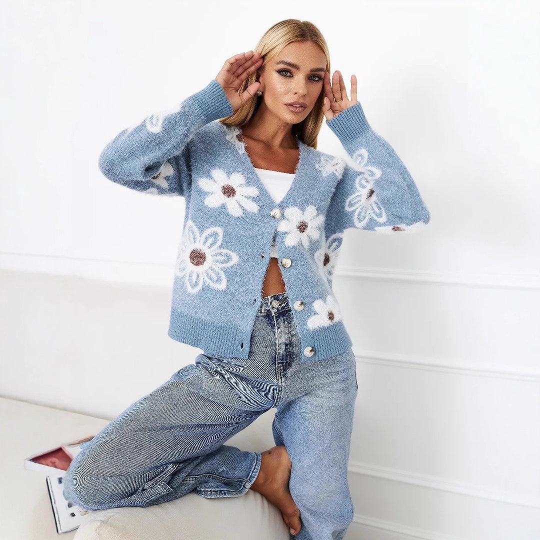 Knitted jacket for women with floral pattern Chic and Still