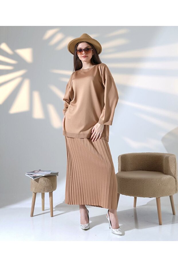 Ensemble Chemise à Manches Longues et Jupe Plissée pour Femme Chic & Stil
