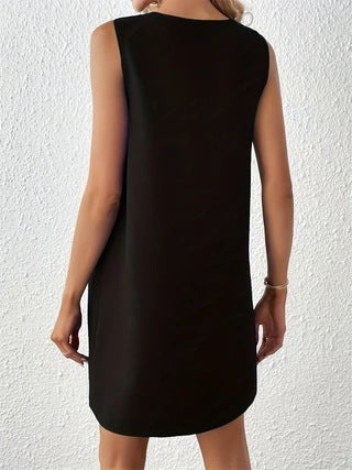 A-line women's dress with an elegant keyhole neckline Lune London