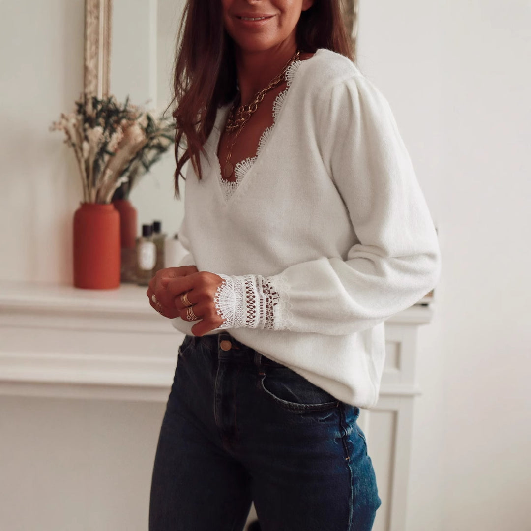Knitted sweater for women with lace collar and puff sleeves Lune London