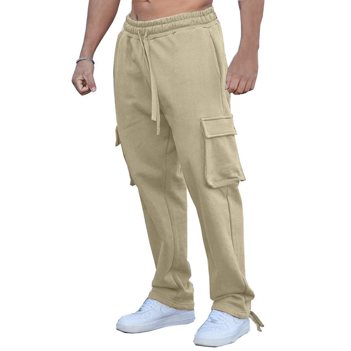 Men's cargo joggers with elastic waistband and practical side pockets Lune London