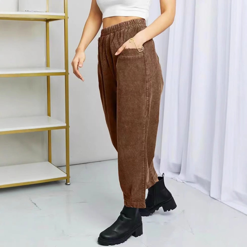 Dames Pantalon de loisirs confortable en corduroy avec taille élastique et poches Lune London