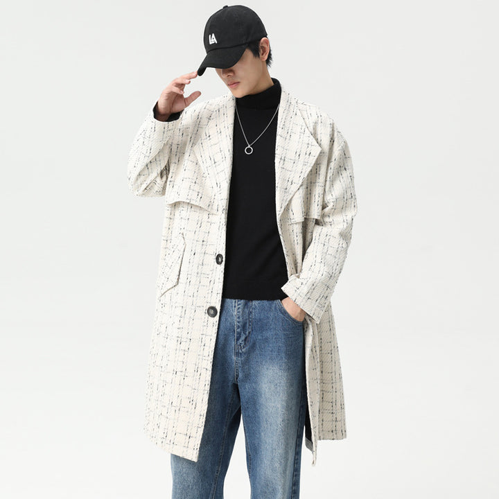 Women checked coat trendy with an elegant cut Lune London