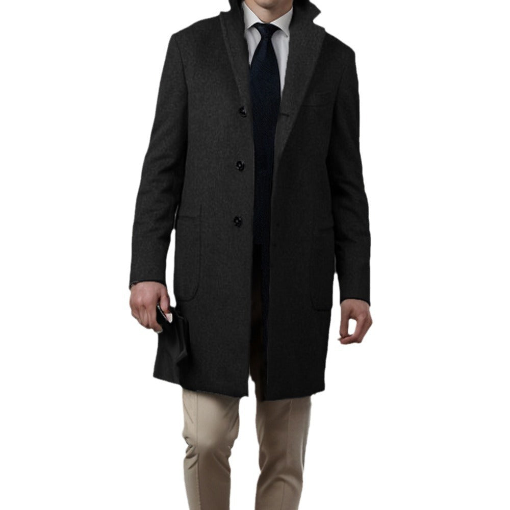 Elegant wool coat for men with a modern cut and practical pockets Lune London