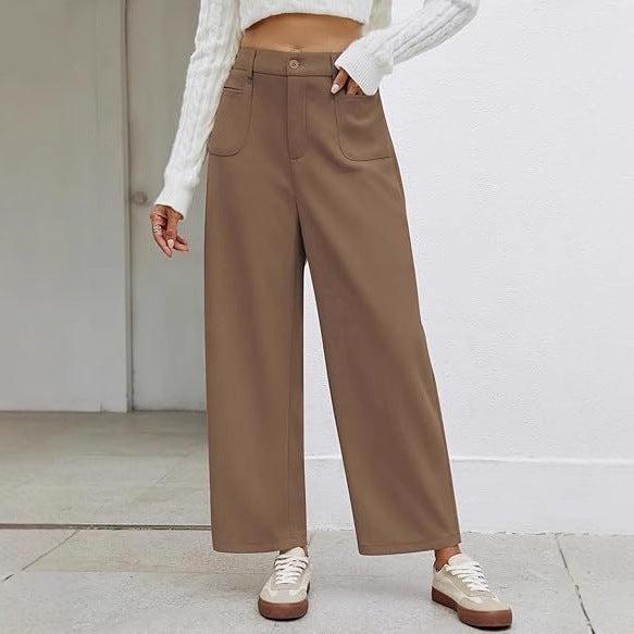 Leisure trousers for women cut generously with practical pockets Lune London