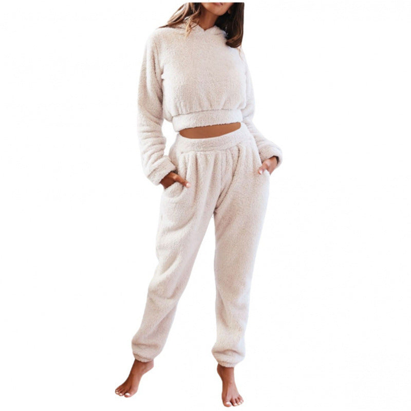 Cozy women's lounge set in soft fleece Lune London