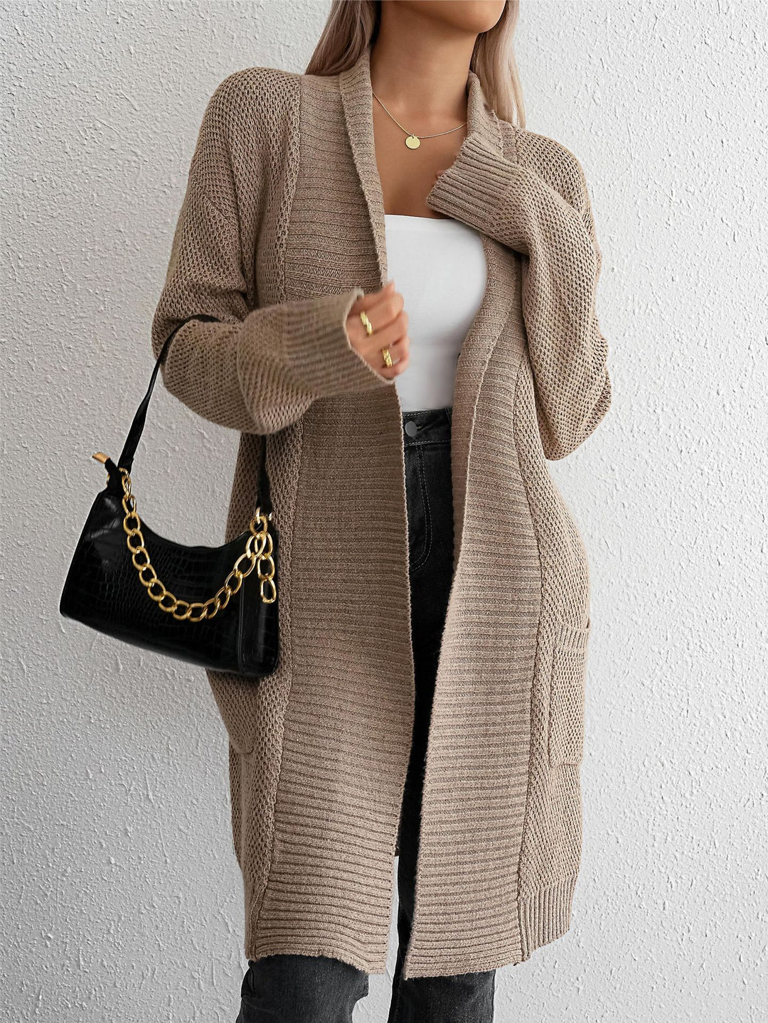 Cardigan en tricot épais pour femmes avec découpe ouverte et texture fine Chic & Stil
