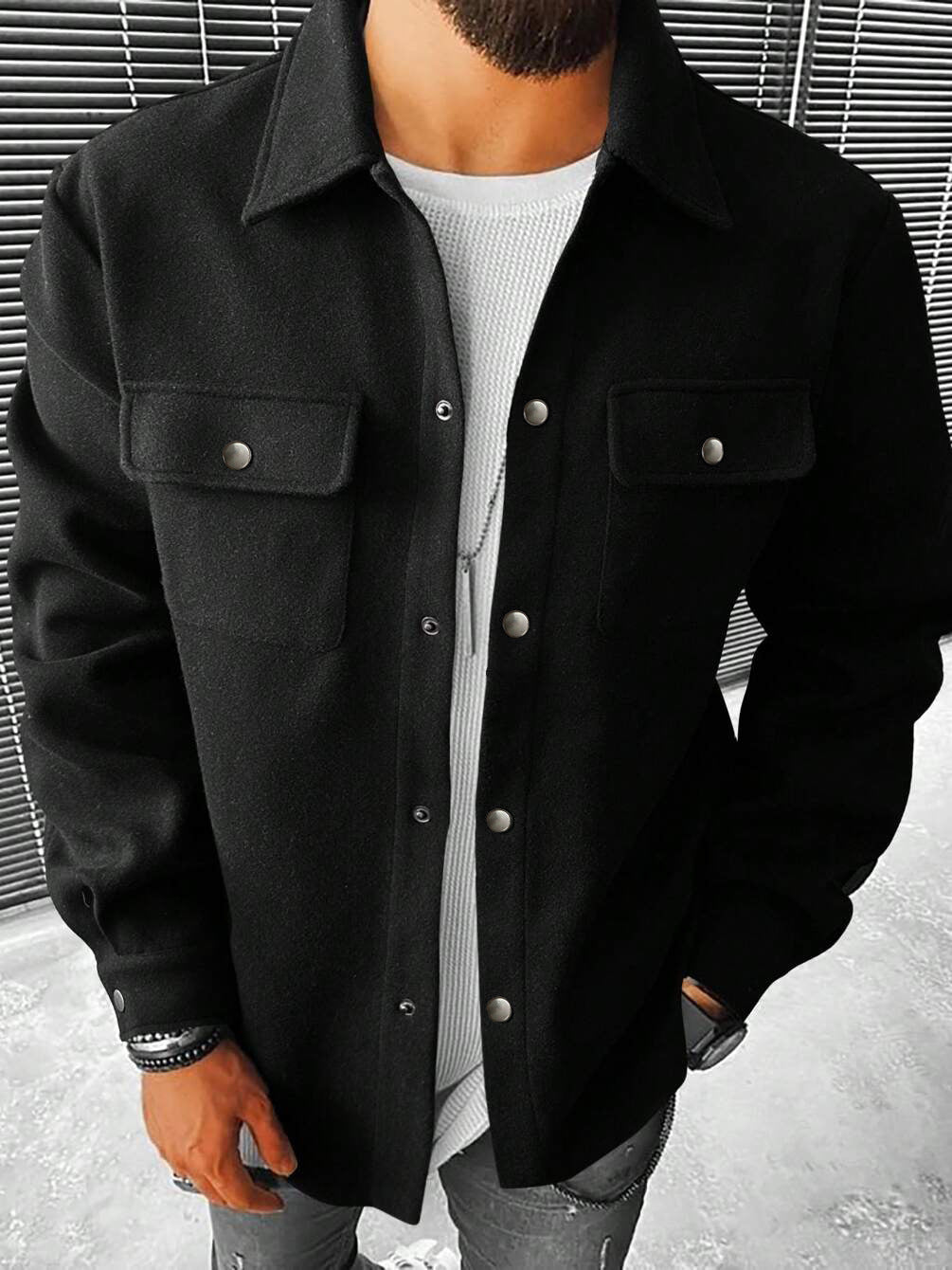 Fashionable overshirt jacket for men with practical pockets and modern button design Lune London