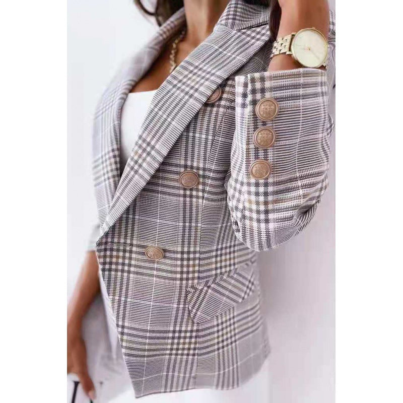Plaid blazer for women with a modern cut and double-breasted buttons Lune London