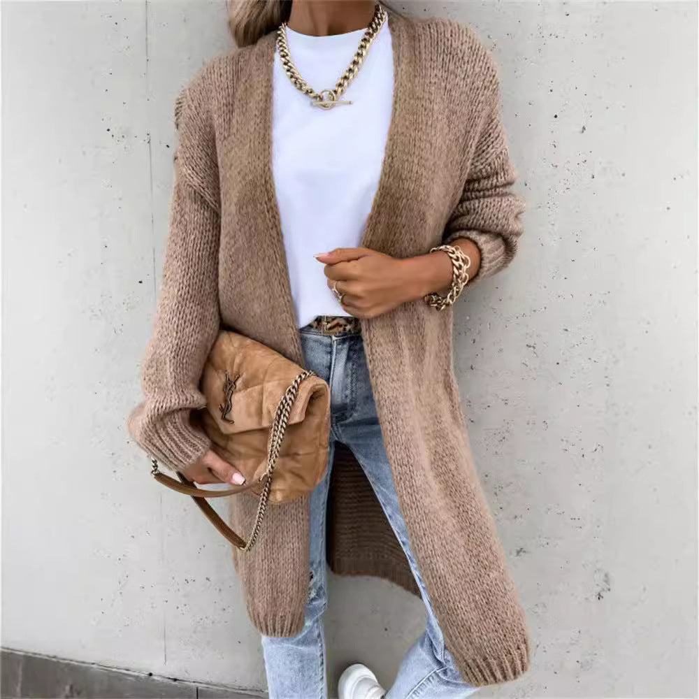 Lune Londonl women's knit cardigan in chunky knit with open design