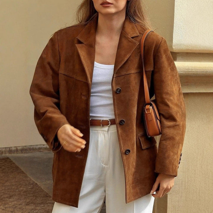 Classic blazer jacket for women in soft material with patch pockets Lune London