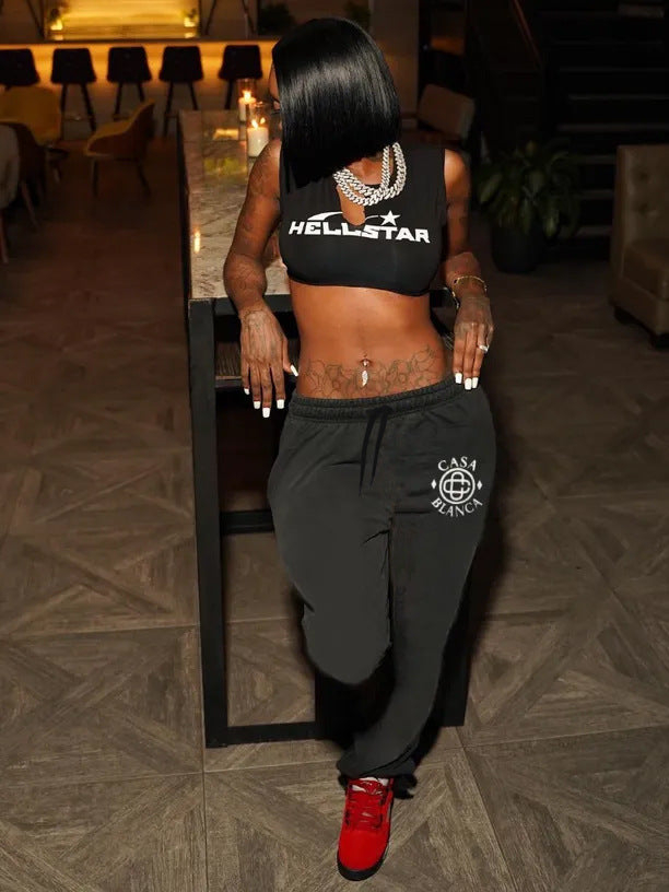 Elegant sports pants for women with decorative logo Lune London