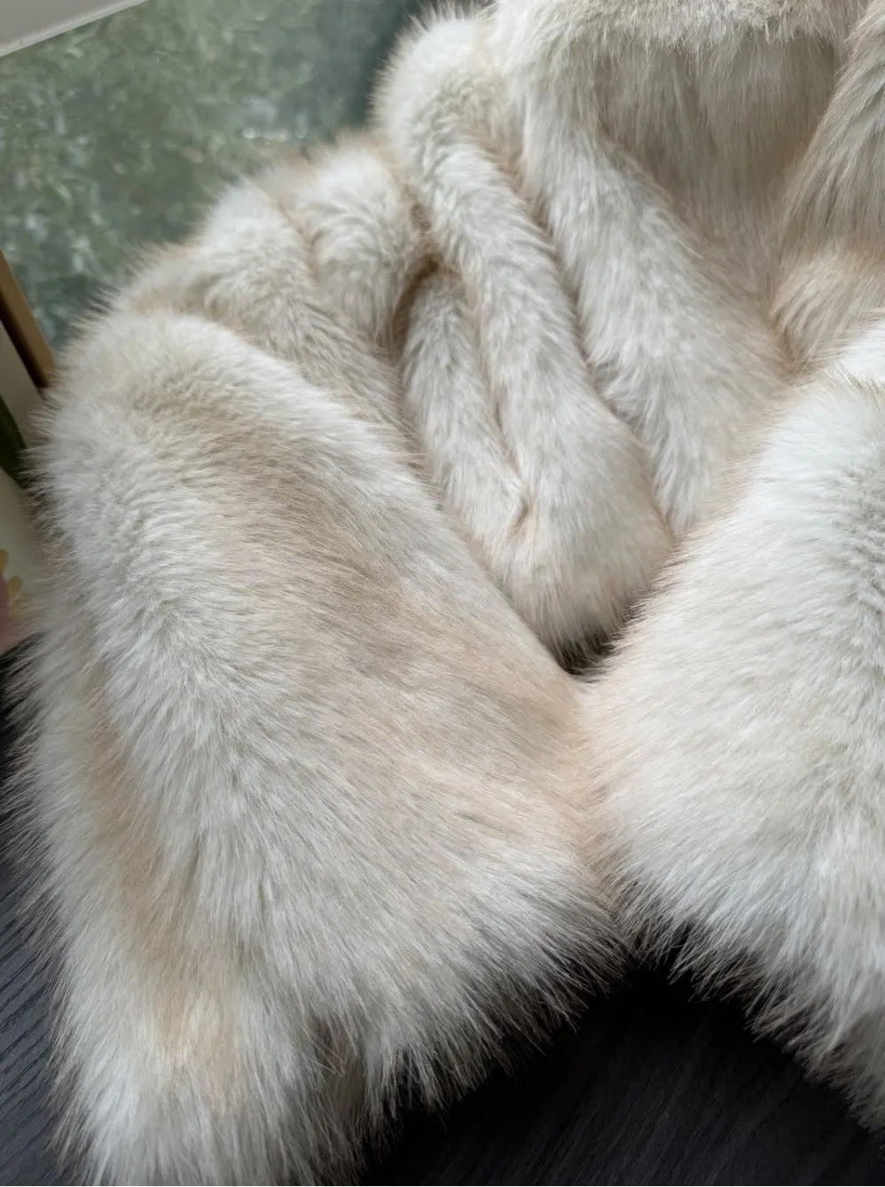 Ladies Cozy Elegant Faux Fur Crop Jacket Lune London